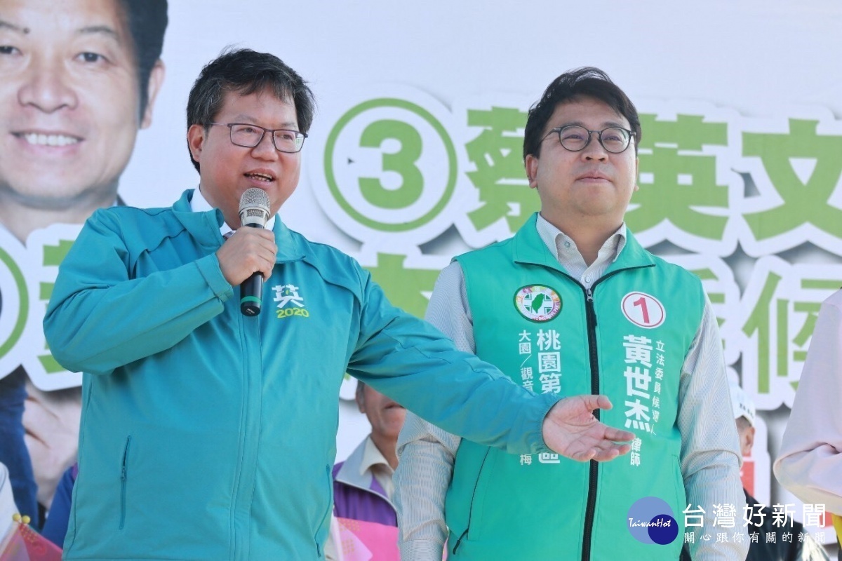 鄭文燦表示,黃世杰是新屋在地子弟,也是少見的好人才,請新屋人一定要疼惜。