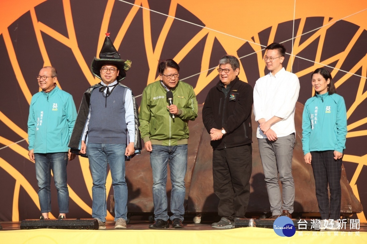 潘孟安表示,黃世杰是優質的候選人,將來進入立法院,一定可以減輕年輕爸媽的負擔;