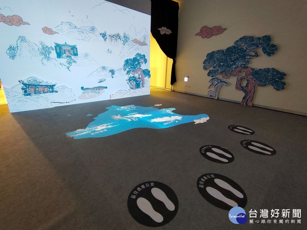 國寶文物呈現嶄新立體藝術，「走入畫中」體感互動劇場、巨幅長卷動畫、虛擬實境VR新體驗。圖／記者鄧富珍攝