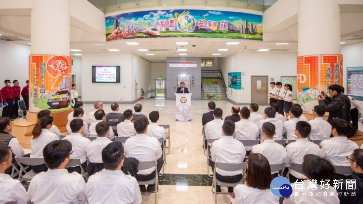 市長致詞,期勉同仁繼續堅守崗位,做好各項防疫環節