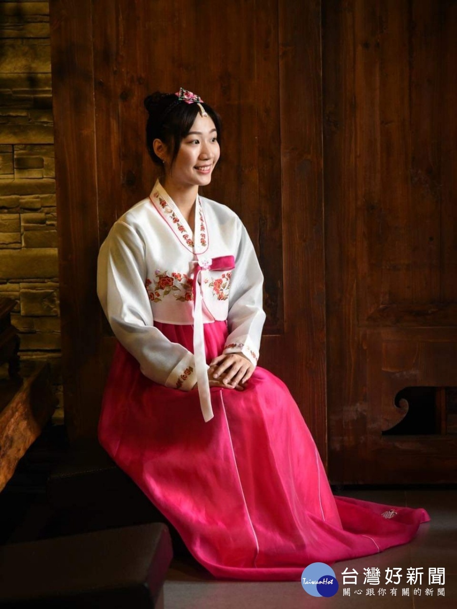 宏願大千世界美麗走秀 新住民跨國界三願祈福
