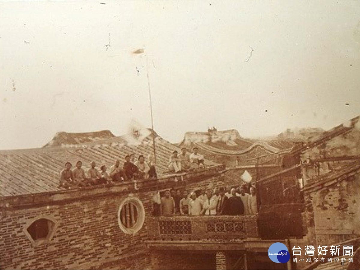 十宜樓又稱「跑馬樓」文人聚集。圖/記者鄧富珍攝