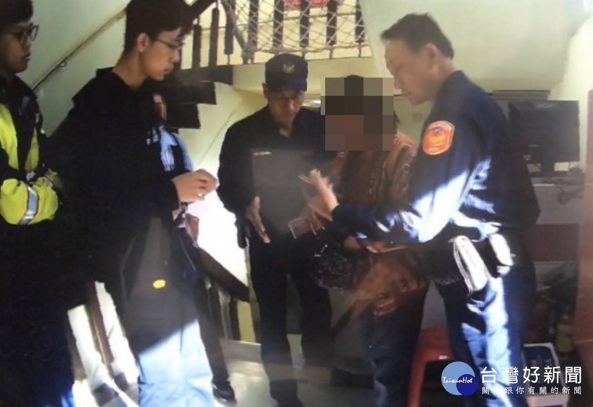 分局長劉印宮表示,唯有警察做市民的執法先鋒,市民做警察的治安朋友,社會秩序才能更美好安泰。