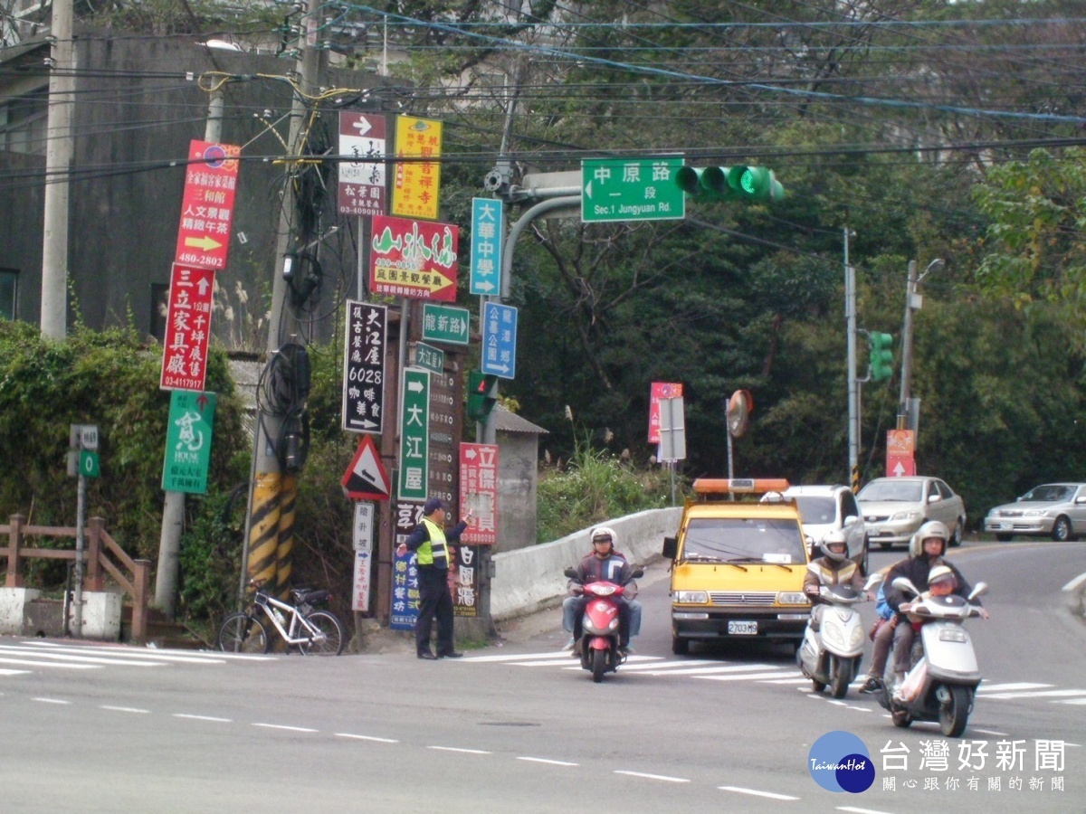 龍潭分局因應清明連續假期遊樂區周邊交通疏導