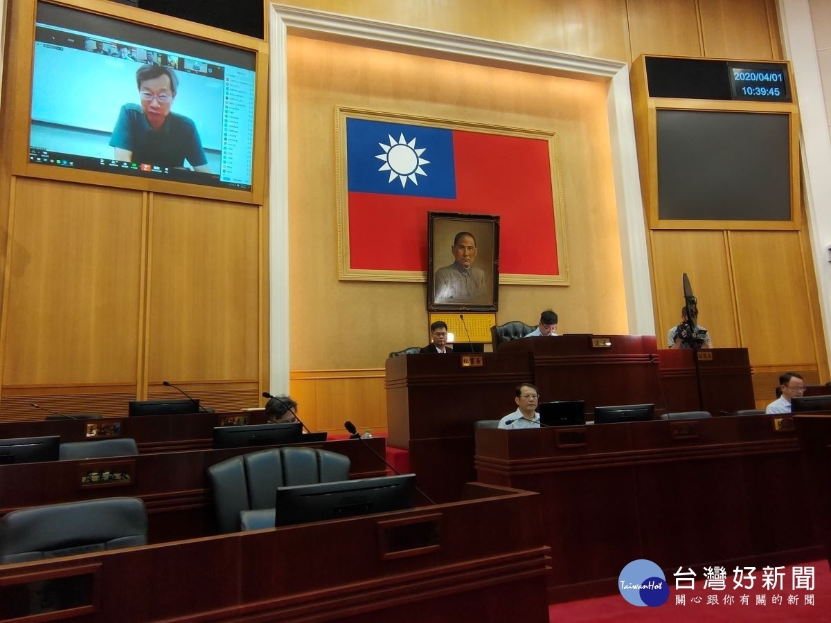 彰化縣議會議事大廳連線測試視訊會議。圖/記者鄧富珍攝