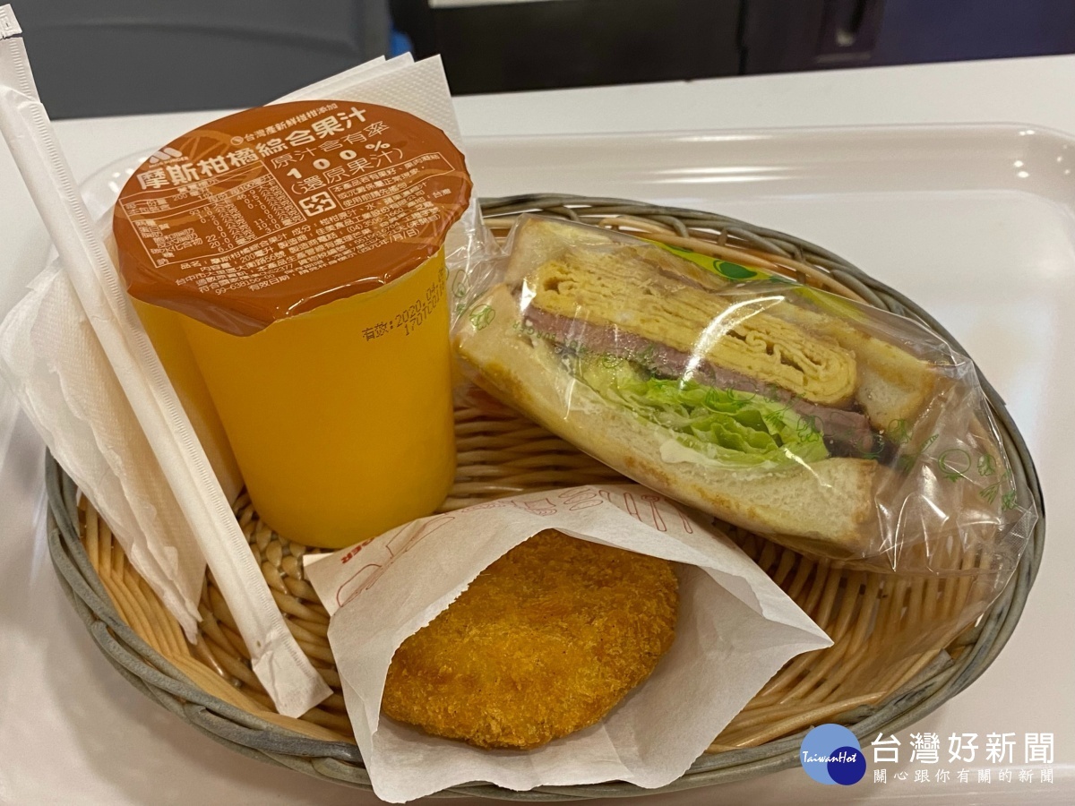 桃園醫院感謝外包商配合防疫 訂套餐贈外包商感謝合作