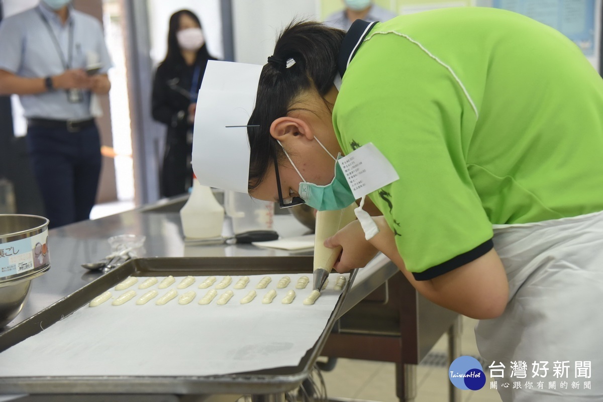 同學們認真與賽希望取得佳績。