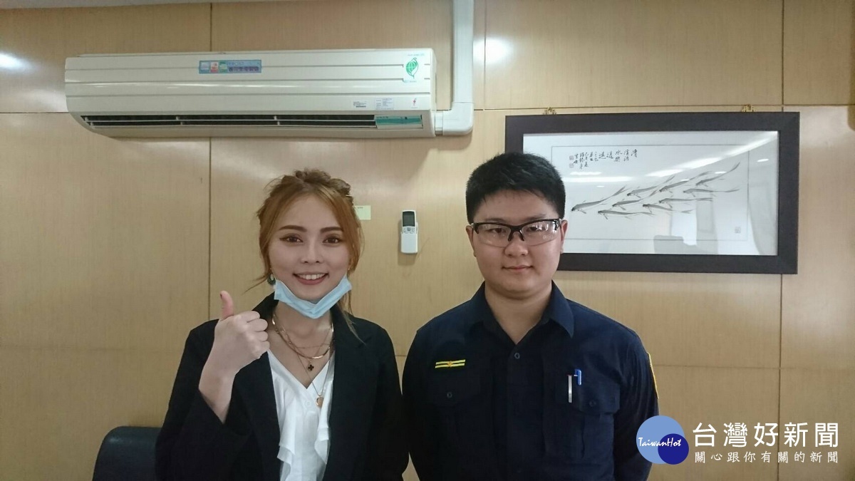 草屯員警多一層保護。