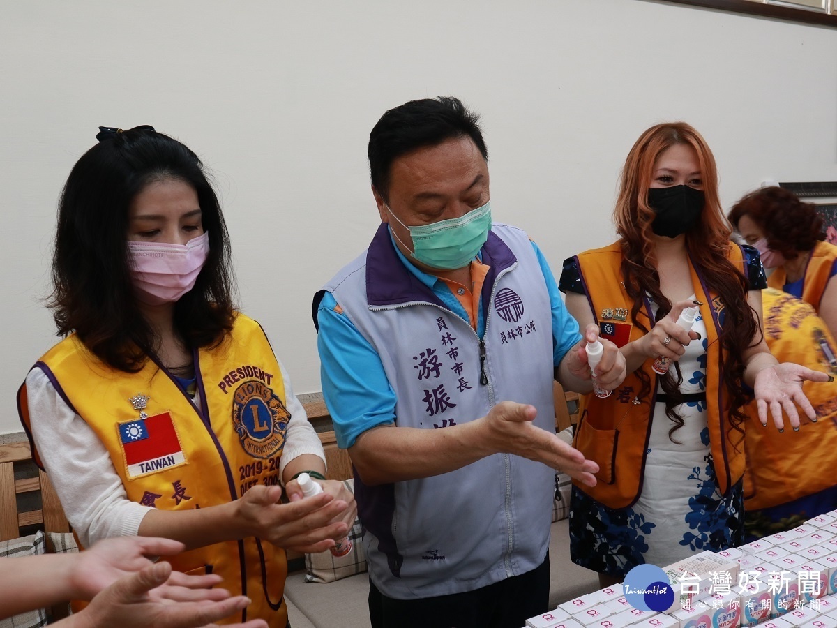 百果山國際獅子會慷慨解囊 千瓶酒精提供市民環境消毒