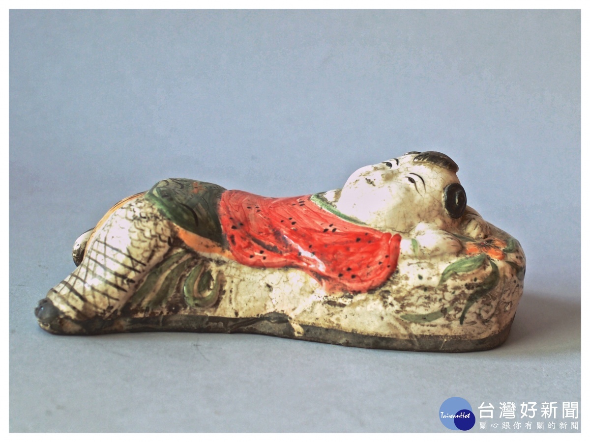 徐鴻洋醫師義居堂 ─ 宋瓷展 即日起文化局3樓第二展覽室展出