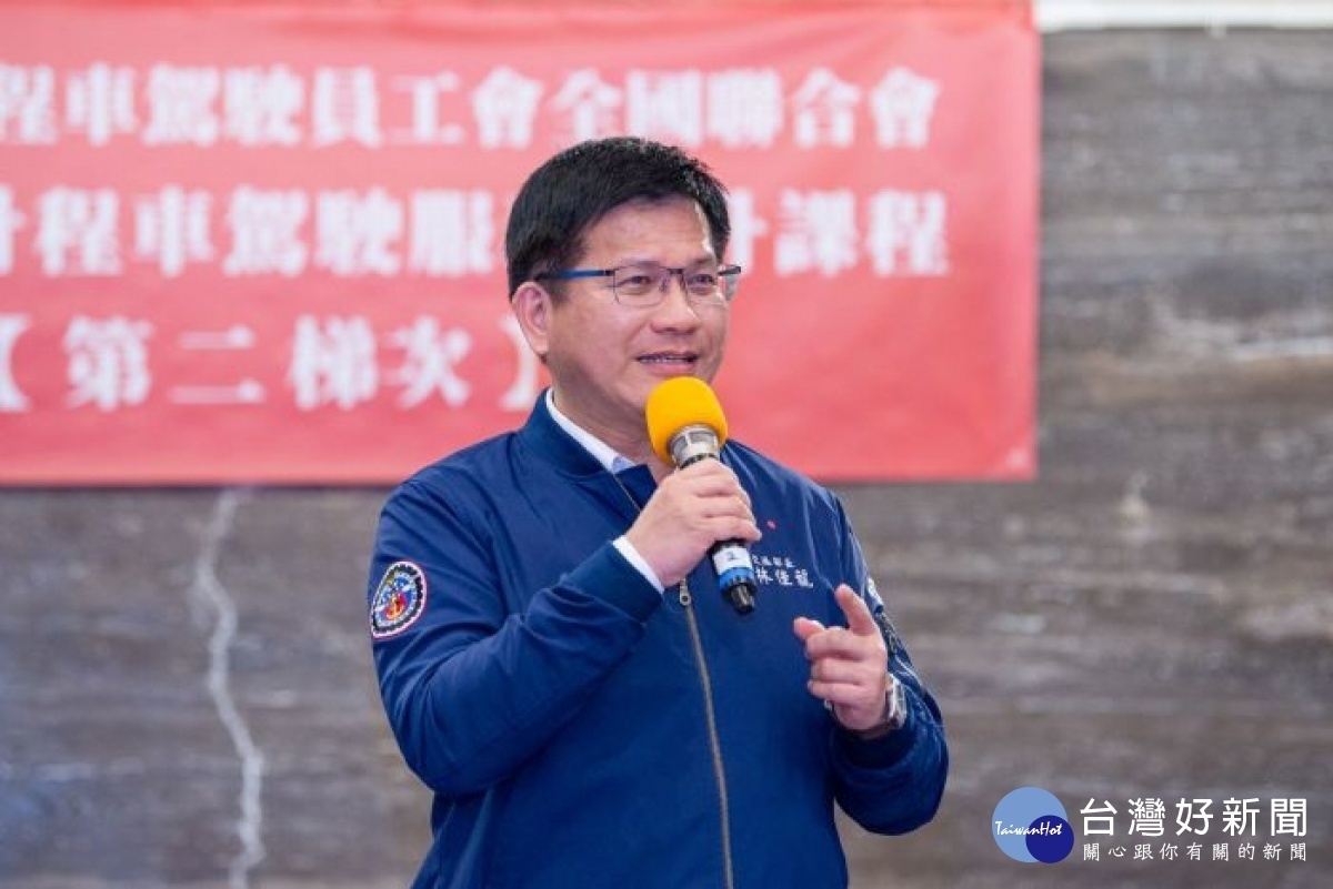 林部長也感謝計程車駕駛朋友們共同努力防疫,盼疫情過後,百業復甦順利。