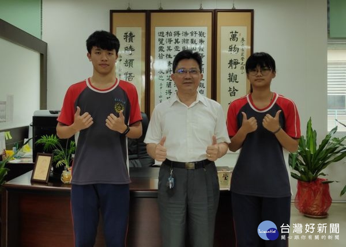 109學年度技專校院各項錄取成績紛紛出爐，北港農工表現不俗，尤其三年前選擇就近入學的同學，在繁星、技優保送、公費生等榜單上，有著優異的表現。