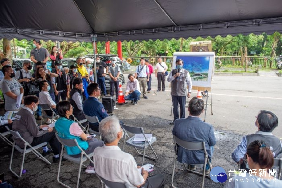 鄭市長表示，國道3號銜接台66線增設系統交流道工程，預計112年底完工通車。