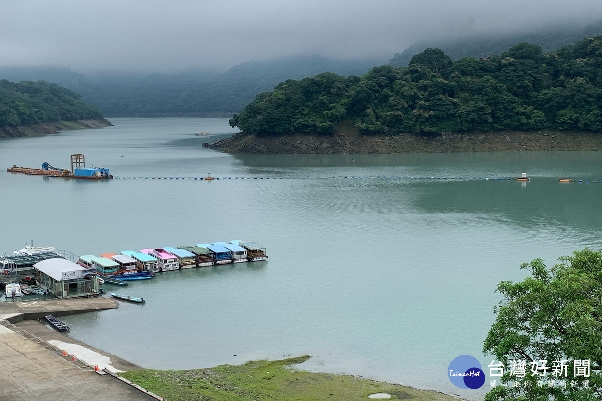 5月梅雨過境帶來豐沛水量，石門水庫蓄水量達到1噸。