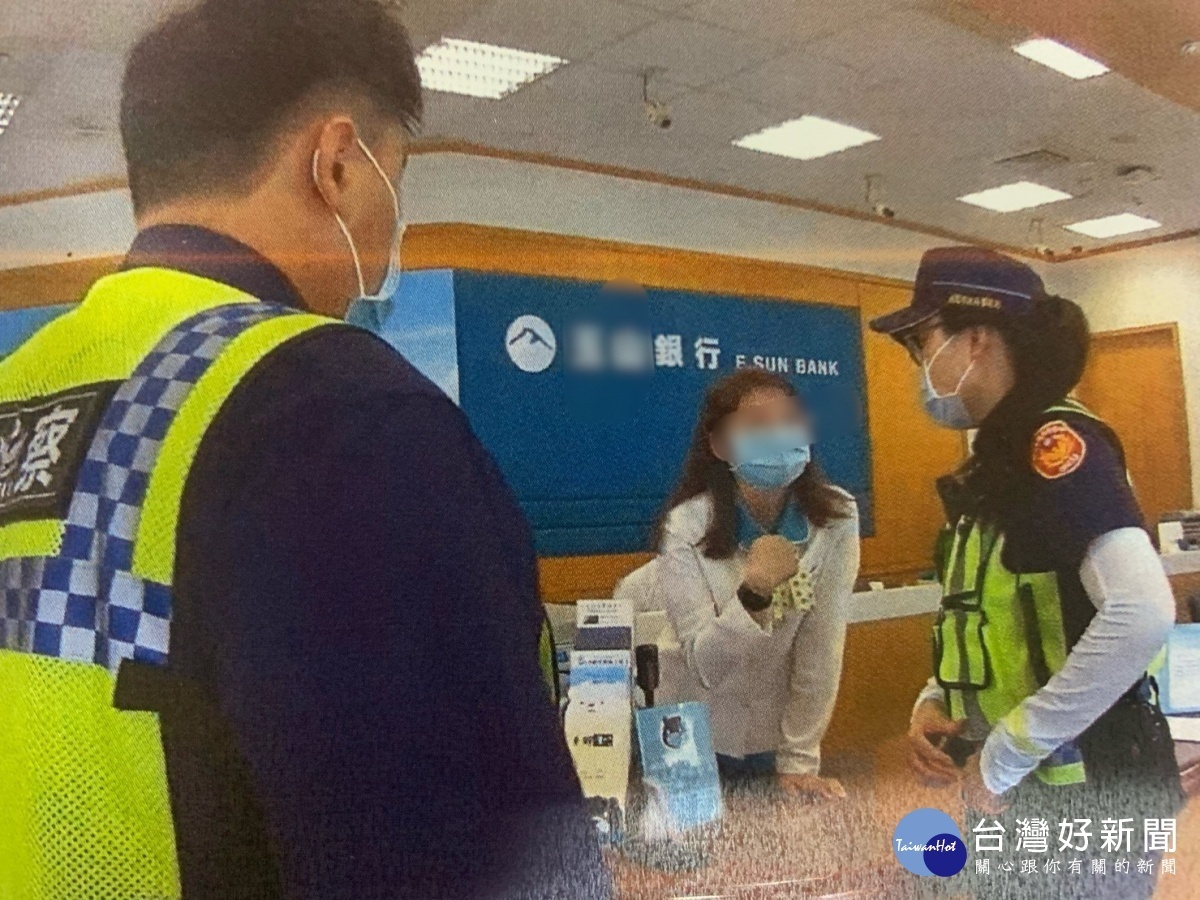 純情男二度遭詐騙,龜山警及時攔阻。