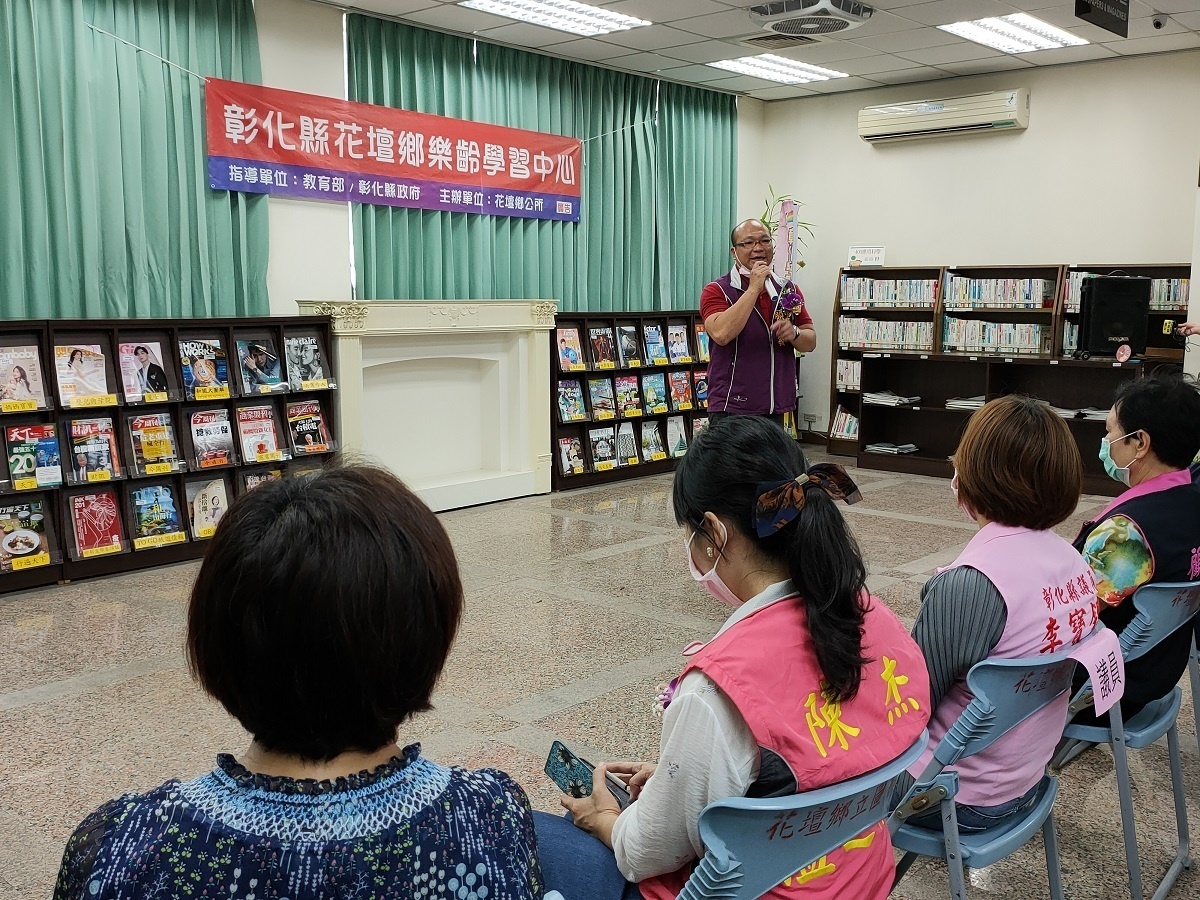 花壇鄉長顧勝敏致詞感謝。圖/記者鄧富珍攝