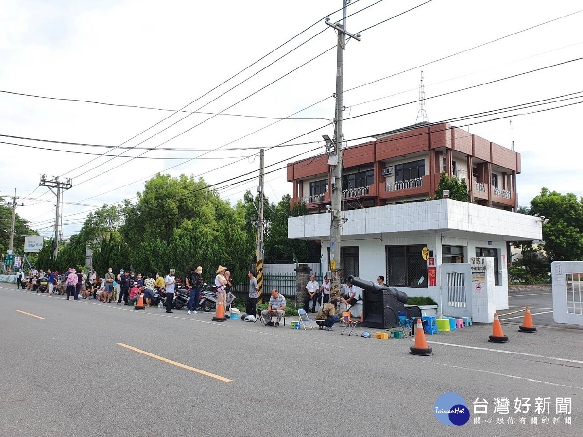 彰化口罩觀光工廠6日重新開館 盒裝口罩日限額500人