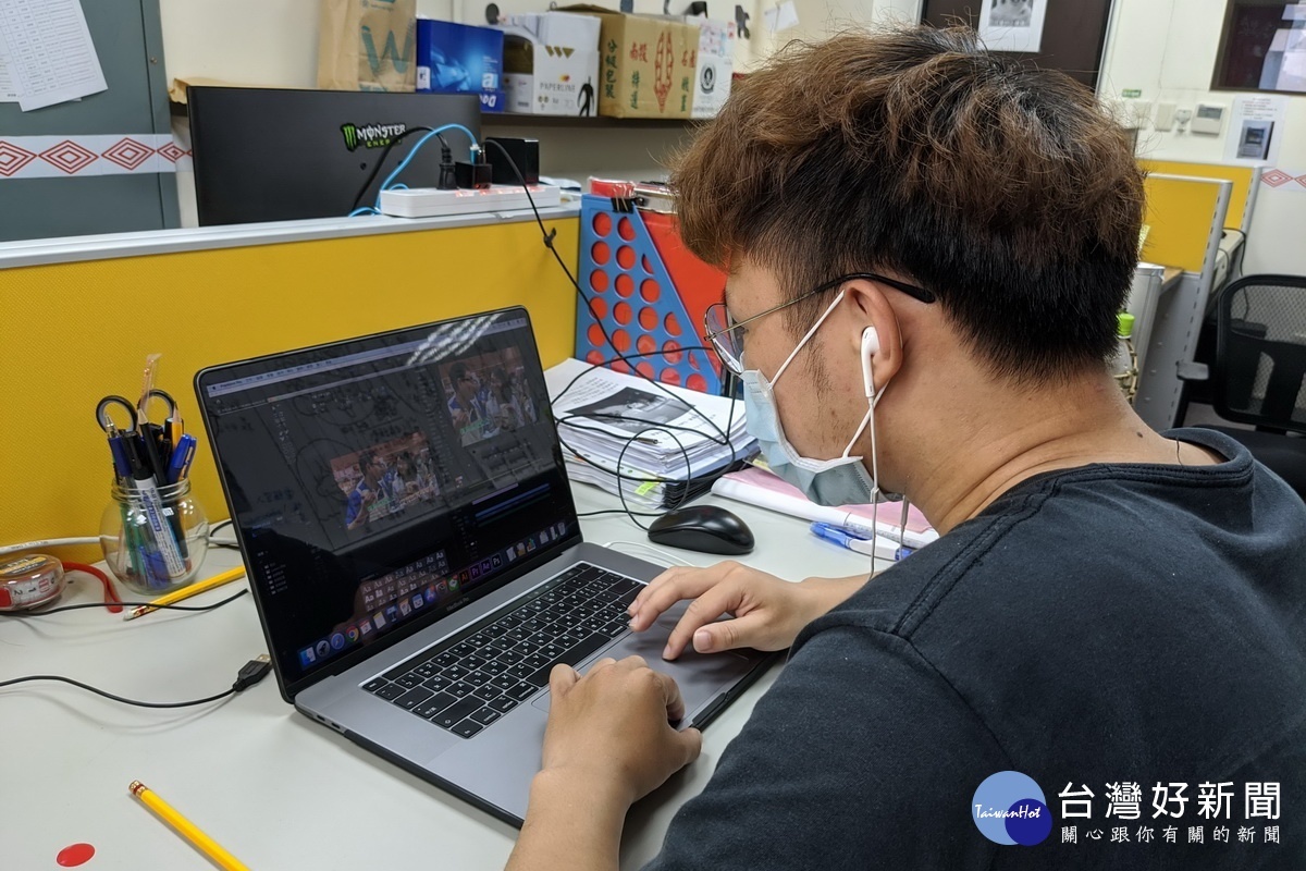 因應後疫情時代,桃園市政府青年事務局全國首創推出「青年志工線上服務計畫」。