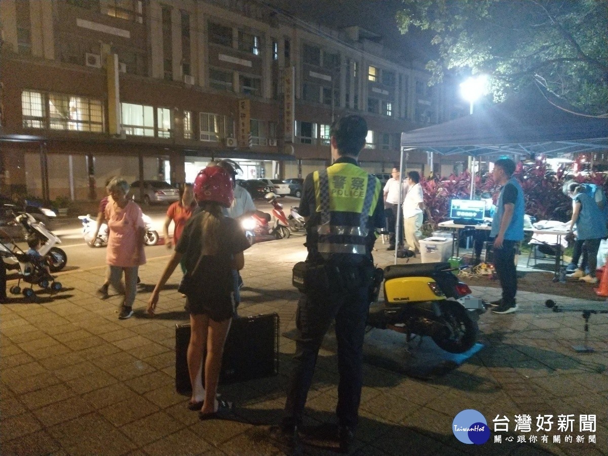 為效防止改裝車輛噪音擾寧情形，楊梅分配合環保局在楊梅區台1線等主要道路上實施聯合稽查。