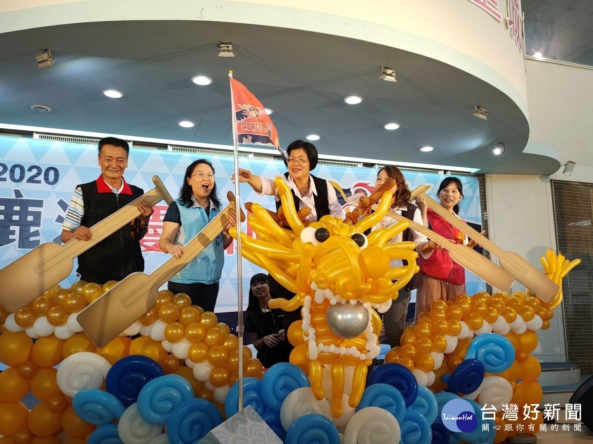 鹿港慶端陽活動進入倒數計時,縣長王惠美歡迎到鹿港賽龍舟、吃美食、夜裡逛街賞燈,體驗鹿港的文化之美。圖/記者鄧富珍攝