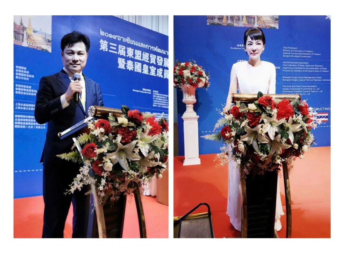 SO-9索尼國際化妝品董事長何詠允（左）、榜樣人物高淑華（右）。