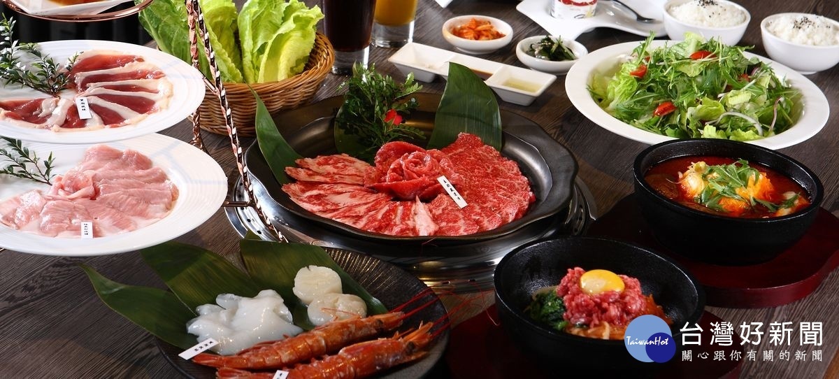 青石代燒肉,現代精湛的藝術技巧體現燒肉的大和源流。