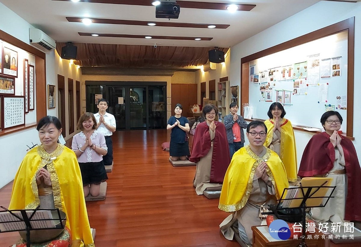 行動佛殿93站雲林麥寮祈福，世界佛教正心會台南法性分院恭聞《第三世多杰羌佛淺釋邪惡見和錯誤知見》2/3殊勝法音。