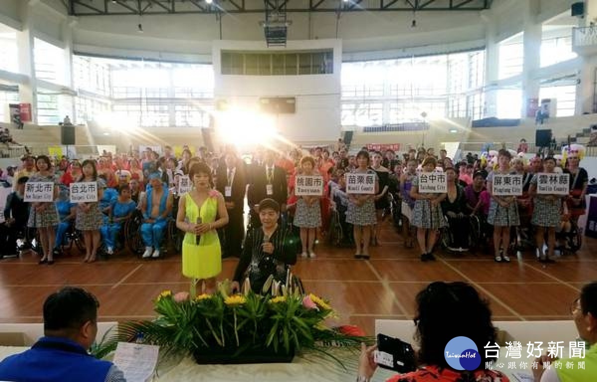 來自9縣市100多位身障舞者及站立舞者盡情揮灑、展現精湛舞技,爭取躍上國際舞台,為國爭光的機會。