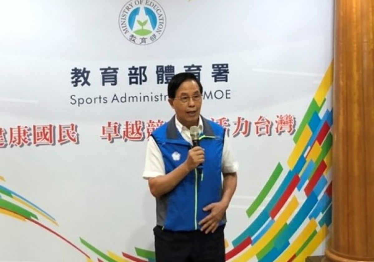 教育部呼籲要登記抽選動滋券的民眾,請依身分證字號尾數單雙數規定的日期,並盡量在離峰時間上網登記。(圖/教育部體育署)