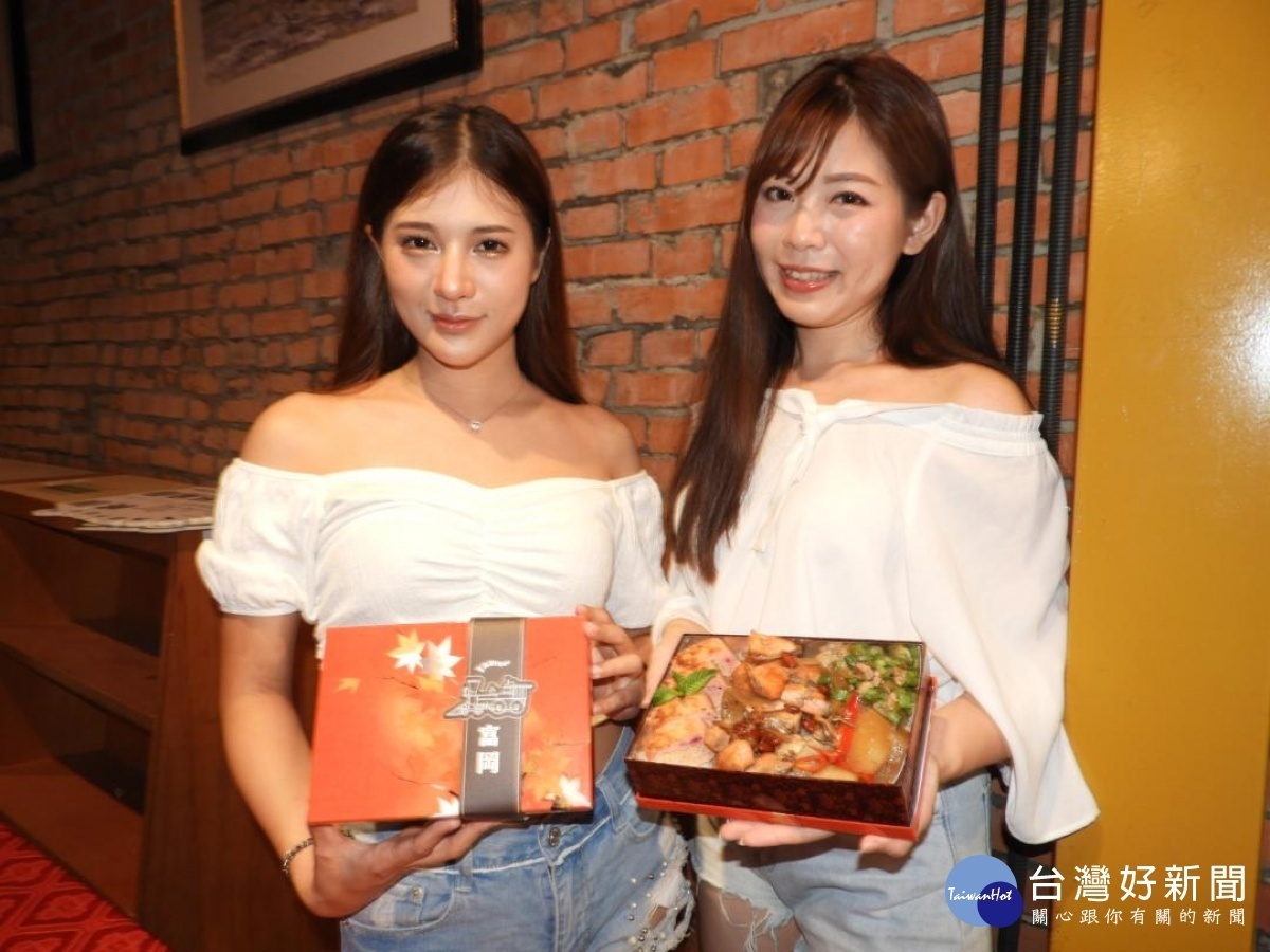 富岡鐵道藝術節特別以當地著名米食、醬菜、仙草為素材,創造獨一無二「消暑鐵路便當」