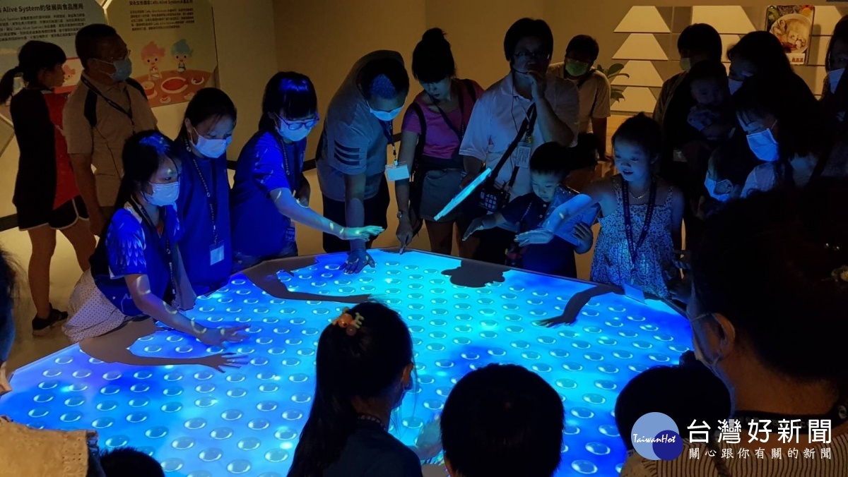 新住民及其子女體驗科技互動遊戲