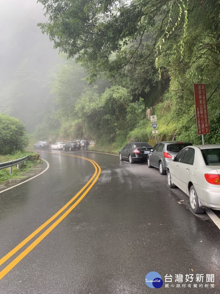 信義警分局為維護民眾交通安全，將加強違規停車取締。