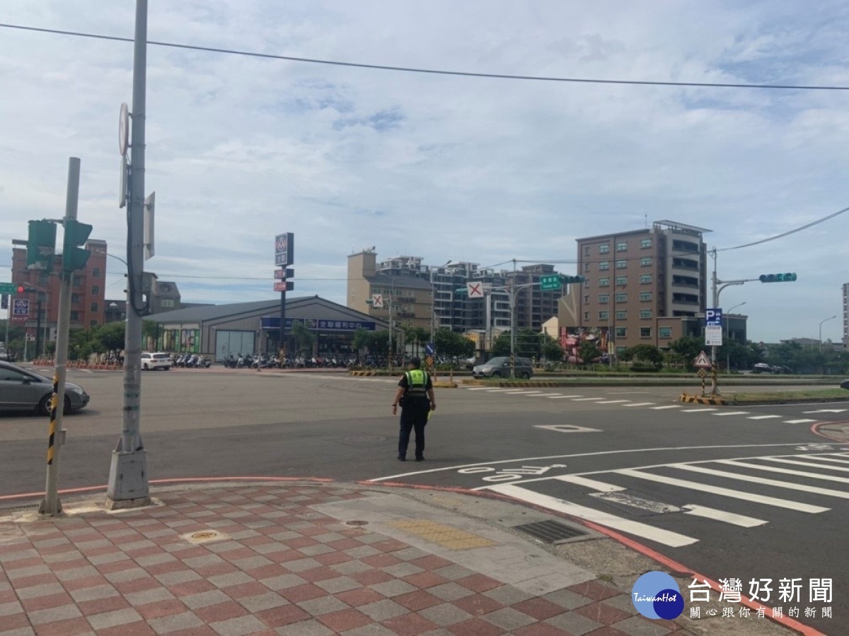 桃園Xpark水族館正式開幕，中壢警分局啟動交通管制措施。