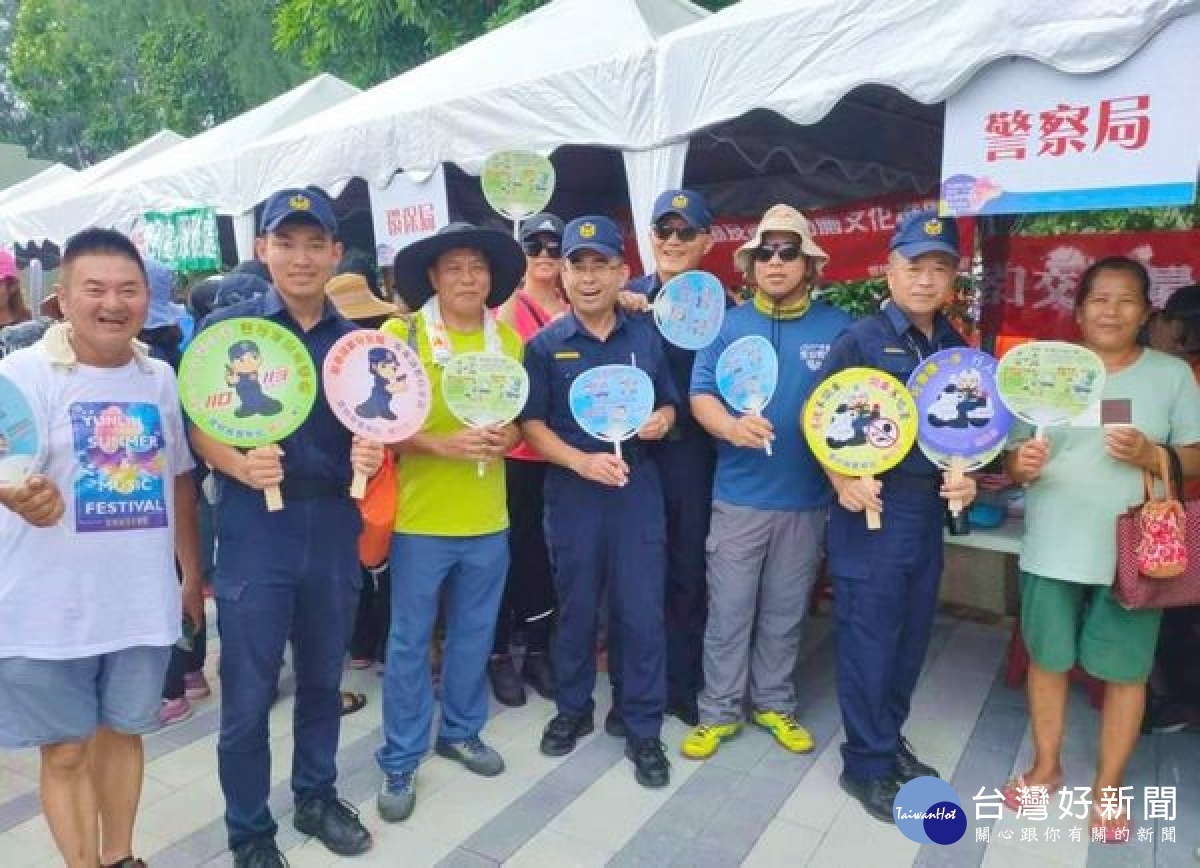 雲林縣政府為帶動沿海觀光發展,在三條崙海水浴場舉辦「海洋音樂祭」,臺西警方特於現場進行預防犯罪及交安宣導,並提倡青少年從事正當休閒活動。