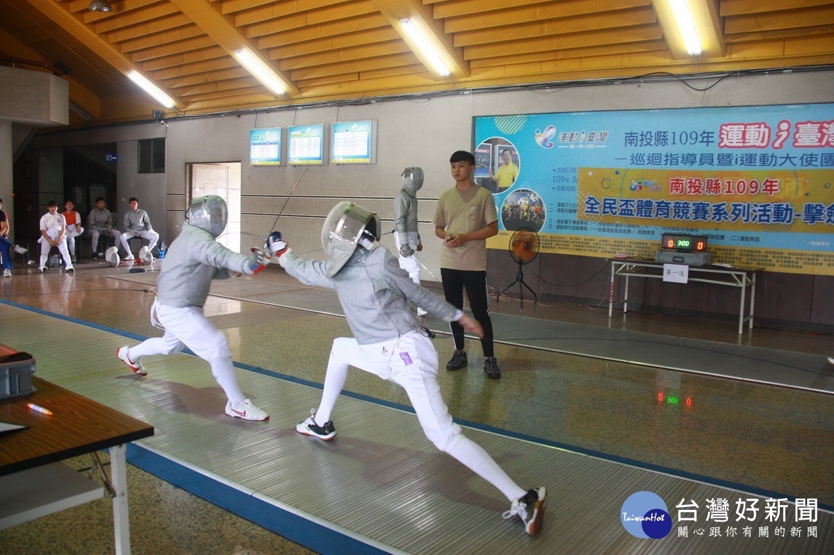 選手認為學習擊劍後反應更靈敏。(記者扶小萍攝)
