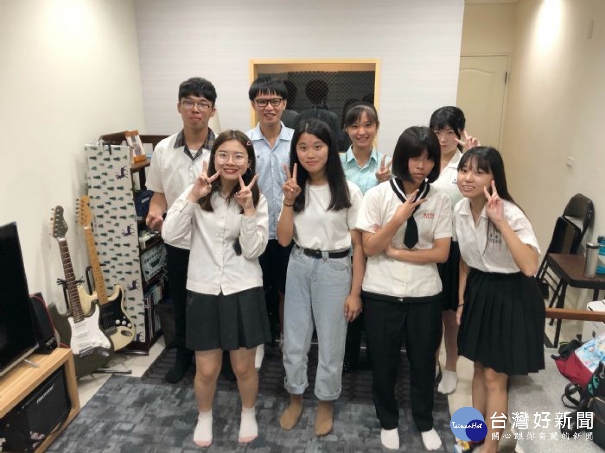 桃市青年局支持學生多元活動,羨煞外縣市學子,全台70位高中職生線上串連。