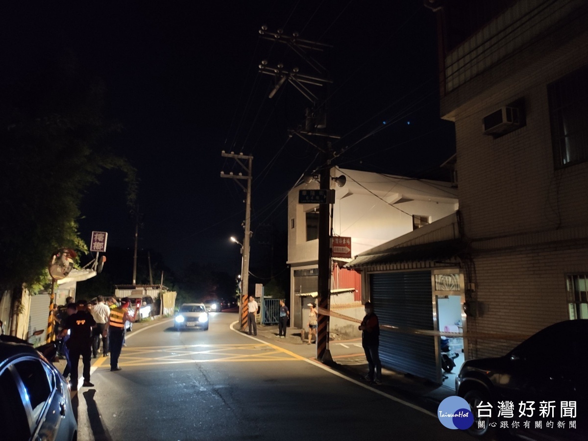 夫妻感情不睦,疑似發生口角衝突,黃男憤而持刀砍殺張女。