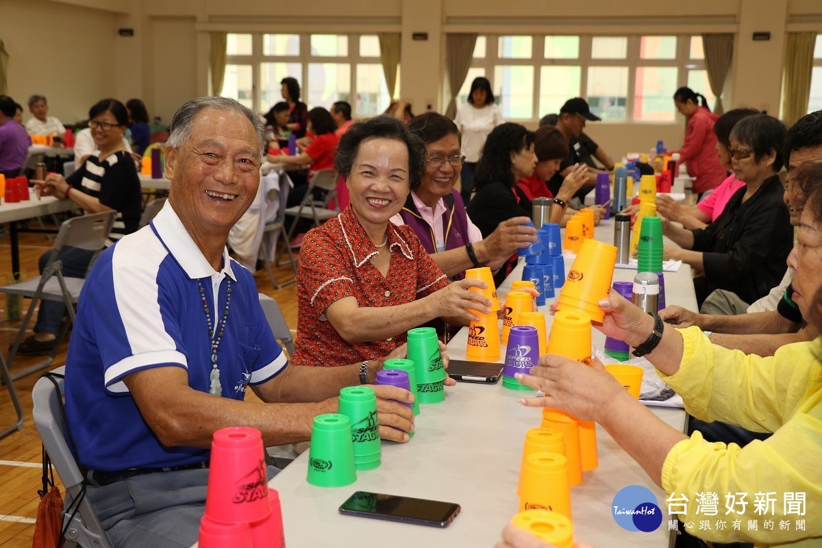 新北松大秋季班開課 邀滿55歲銀髮族報名參加