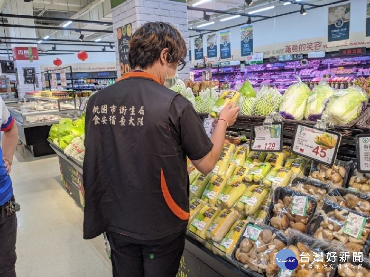 桃市衛生局為維護民眾食用中秋節應景食品衛生安全，抽驗中秋應景食品，檢驗結果全數合格。