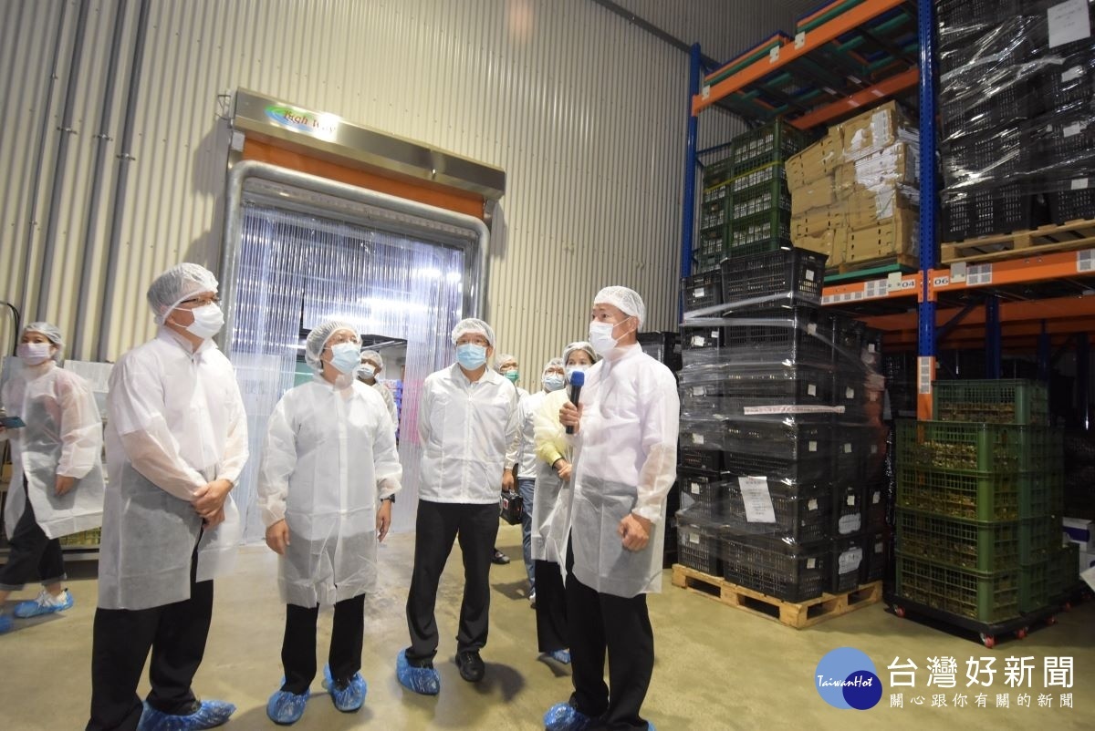縣長王惠美參訪彰化縣菇類生產合作社萬生集貨包裝場。