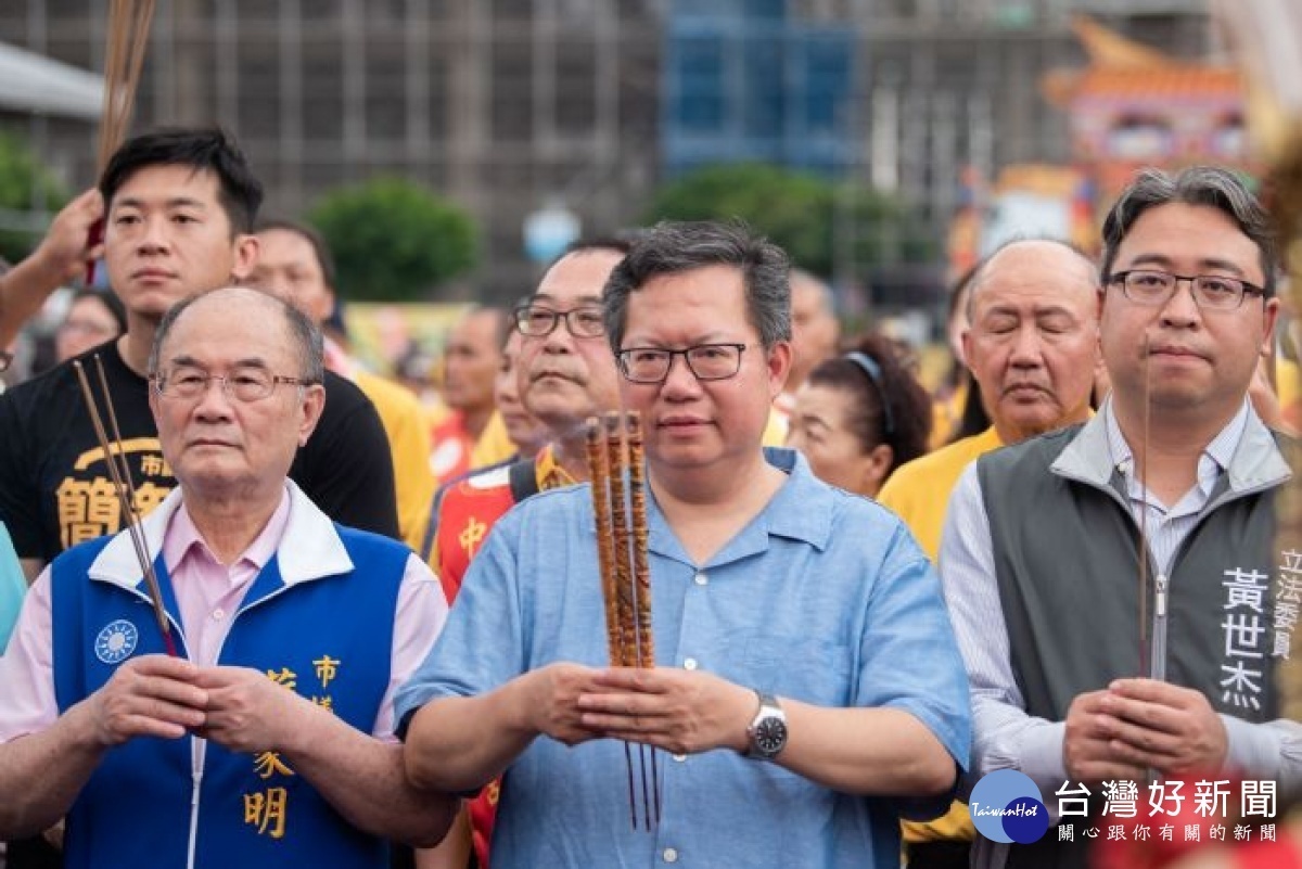市長擔任主獻官，祈求土地公保佑瘟疫退散、疫情結束台灣平安。