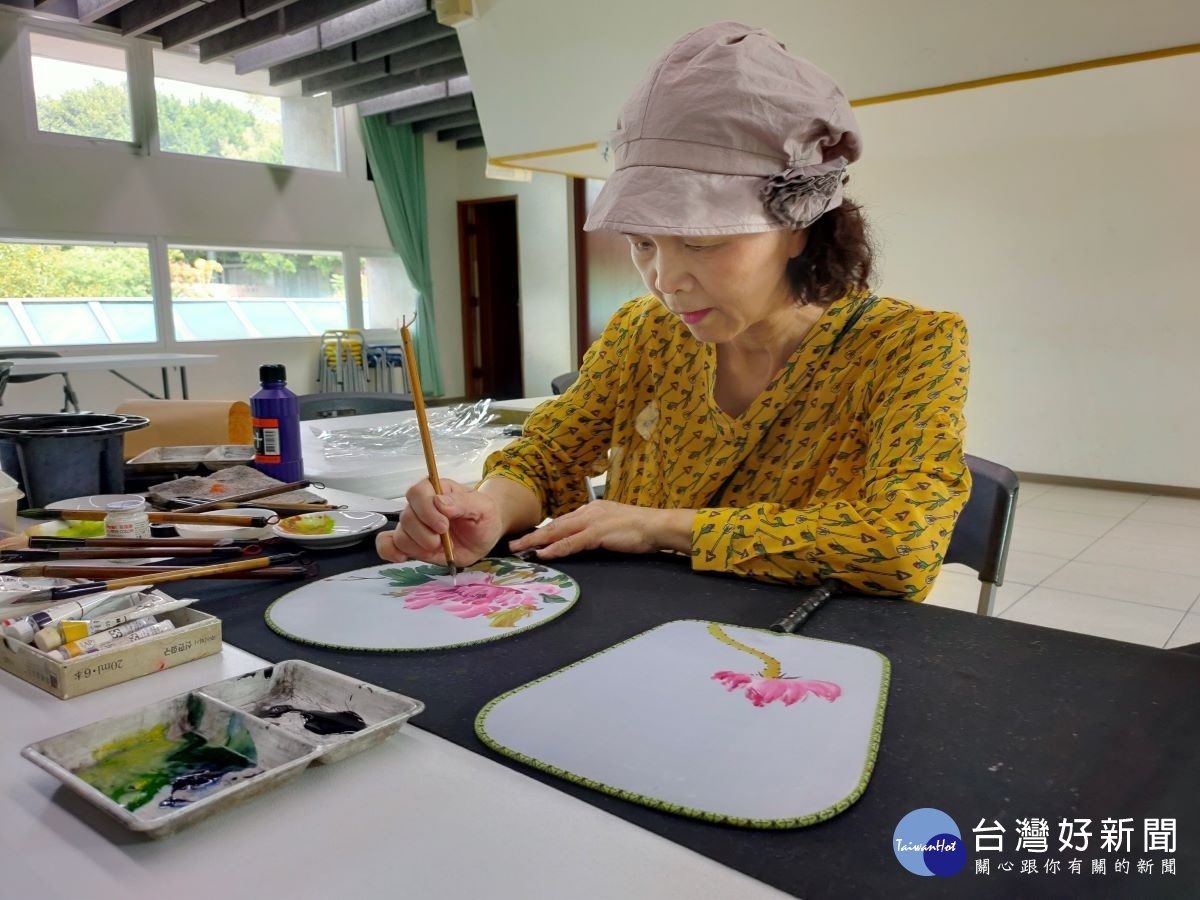 「109年臺灣女孩日-美力社造‧共融美好」成果展。圖/記者鄧富珍攝