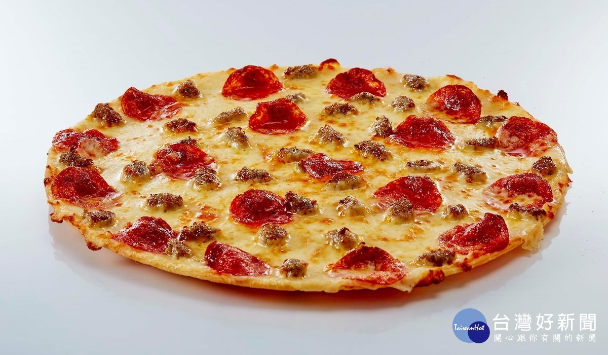 花椰餅皮大披薩，「美國人」口味。