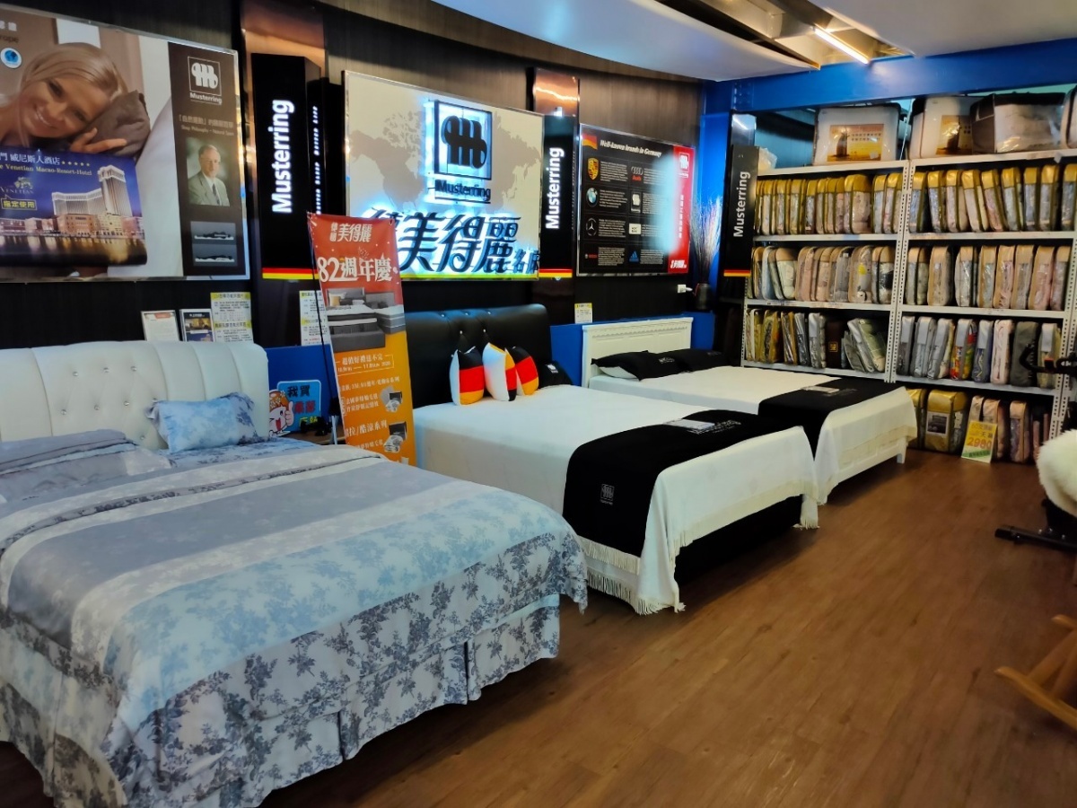 柔瑟館內亦有許多知名品牌的寢具床墊系列產品。(圖/陳宏林攝)