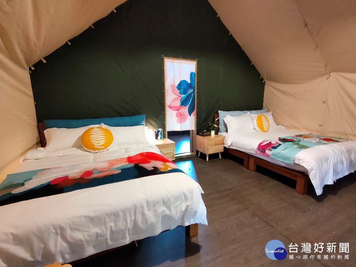 露營區豪華帳棚內裝。圖/記者鄧富珍攝