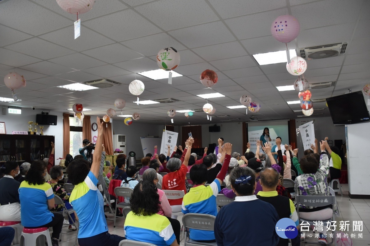 中嘉北健有線電視走入桃園區新埔社區,帶動銀髮長輩學習『媒體識讀』。