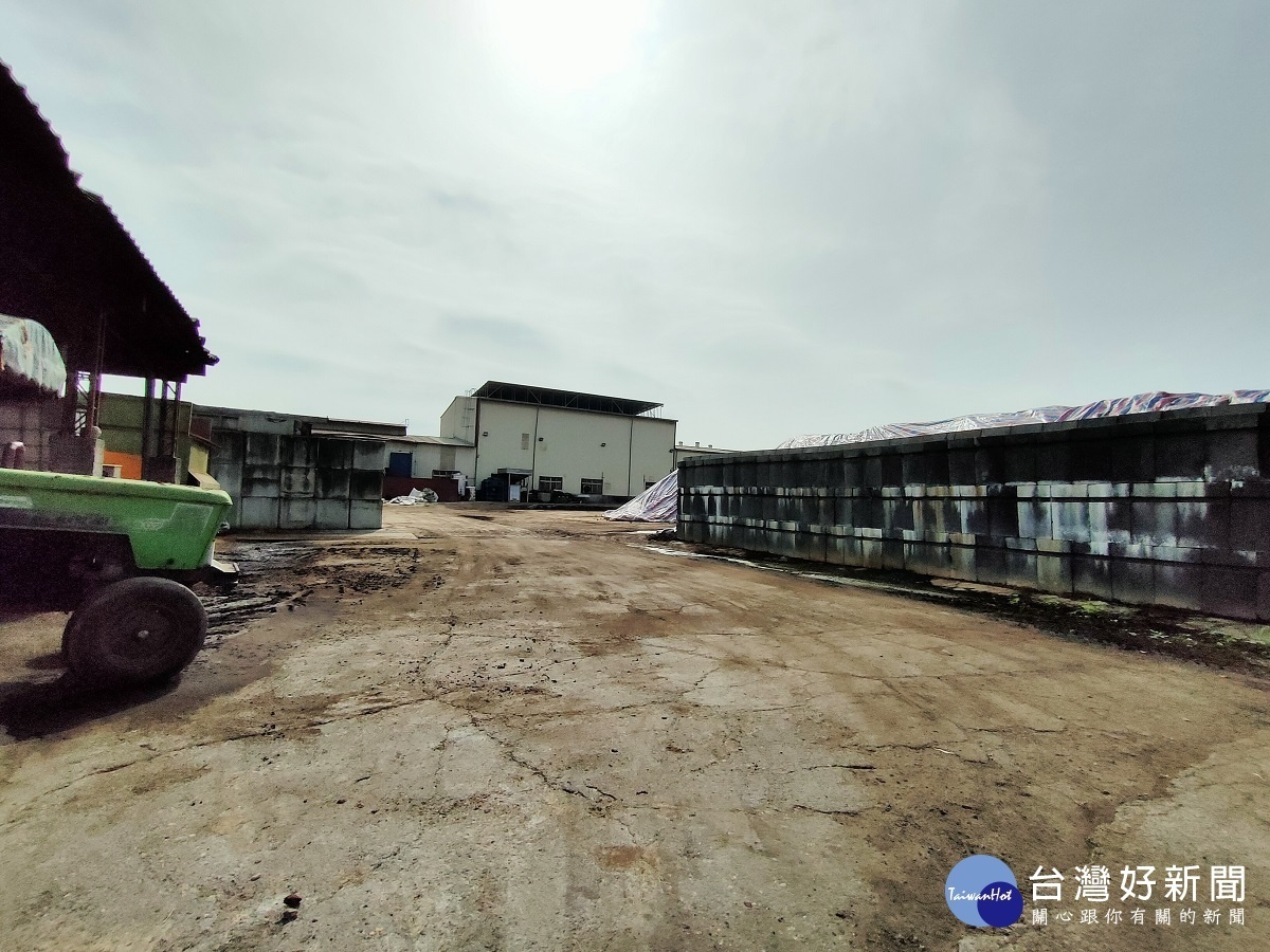 知名田樂堆肥場未做好防汙設施 臭氣沖天影響當地民眾生活品質