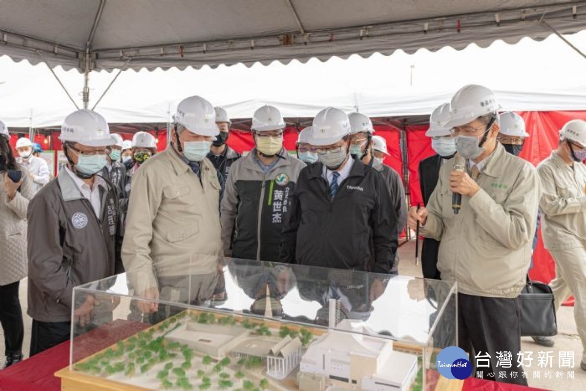 生質能中心具有熱處理單元、厭氧消化單元及固化掩埋單元等三合一功能