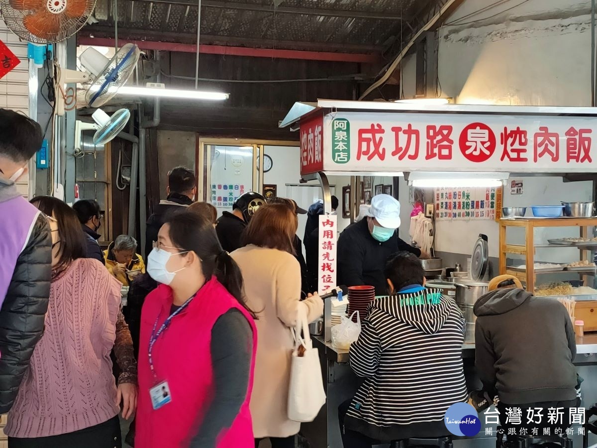 阿泉爌肉飯開店這80多年來都用台灣豬。圖／記者鄧富珍攝