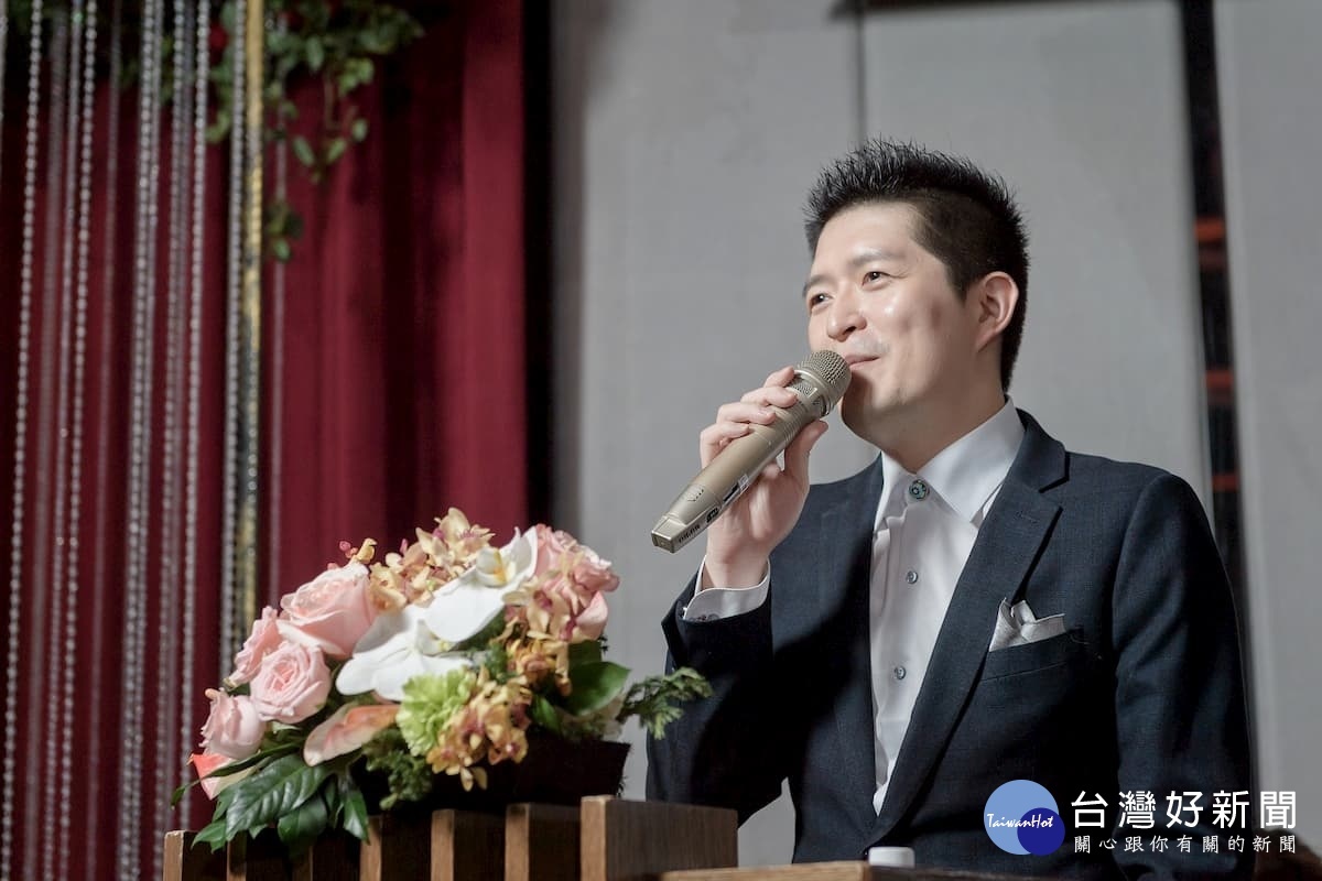 鑽研於形象美學的白鴿總監,提供「質感、專業、貼心」服務。(圖/白鴿婚禮顧問公司)
